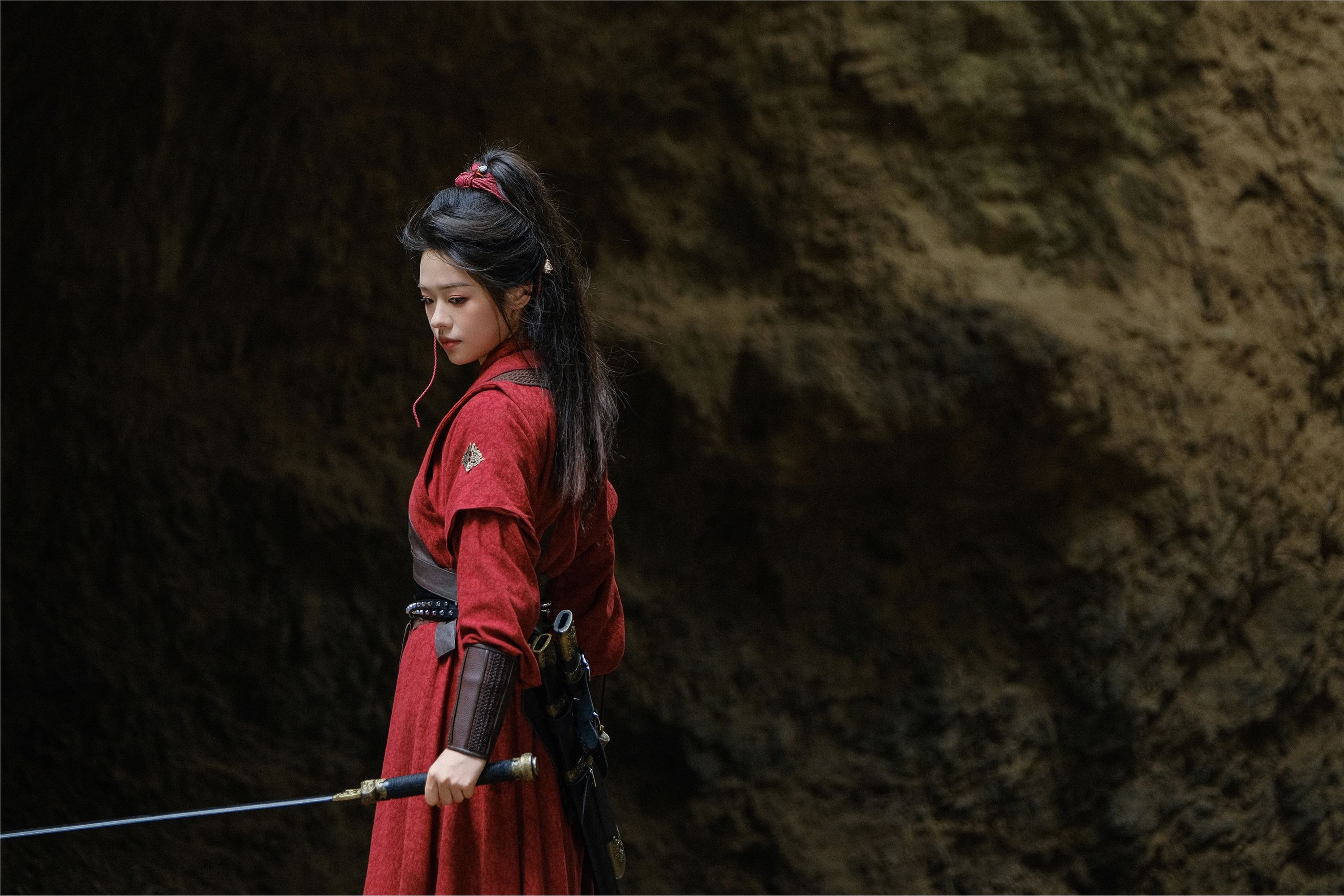 YITUYU艺图语 2025.02.03 清风作剑 瑶瑶